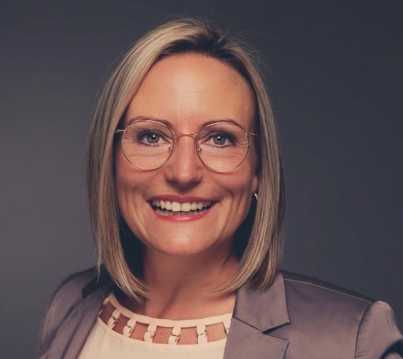 Sabrina Aumann Sabrina Aumann